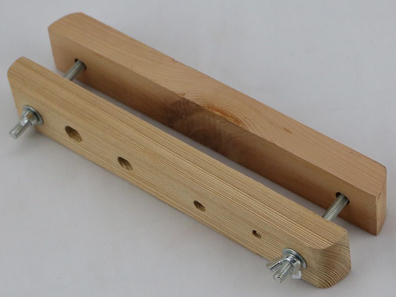 打孔器夾板